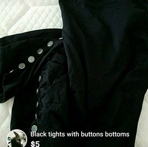 Black leggings/tights